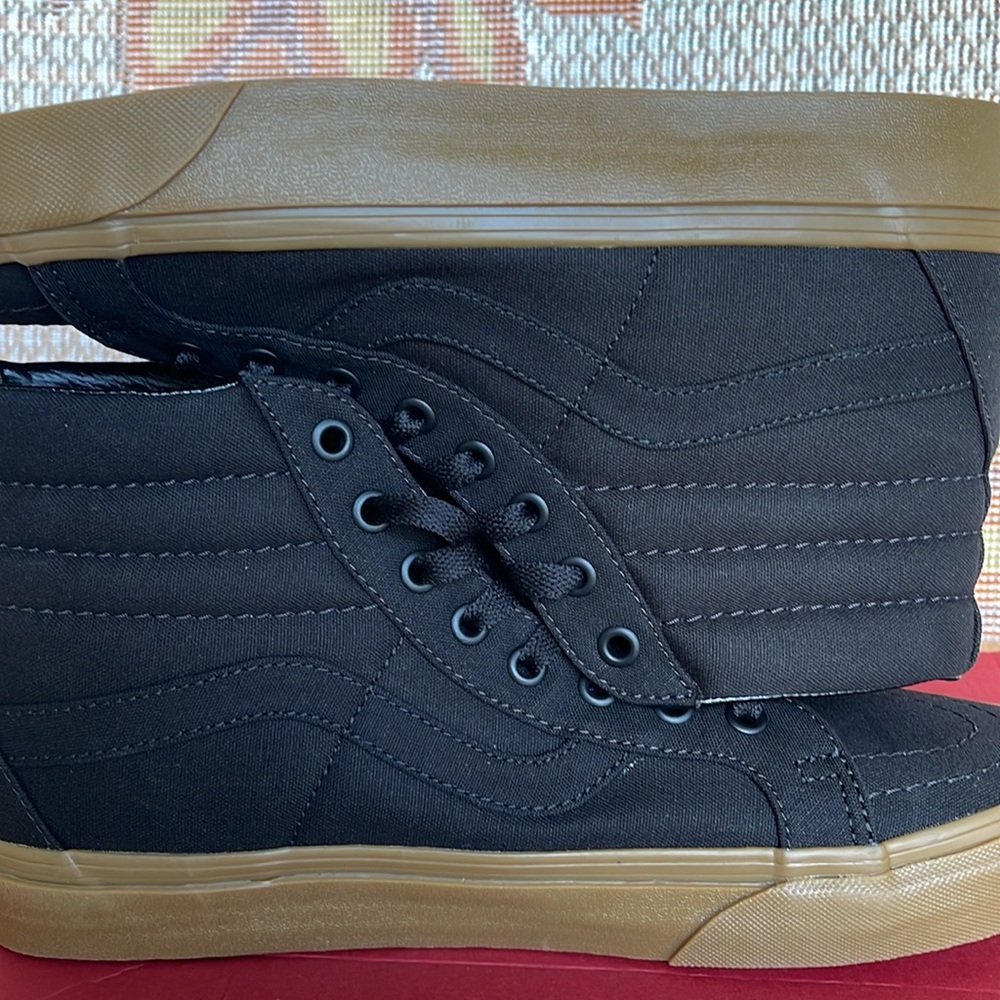 Vans Unisex Sk8-Mid Reissue Reflective Skate Shoe Canvas Gum Black/Light Gum - Picture 15 of 16